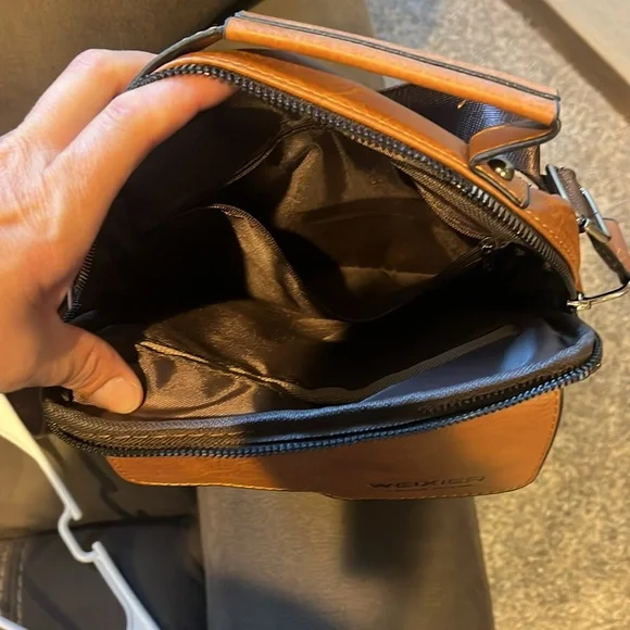 Weixier crossbody travel bag - Picture 2 of 5